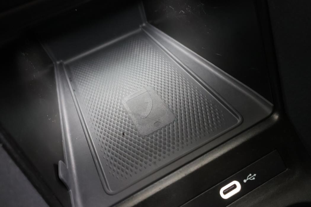 VOLKSWAGEN ID.4 2024