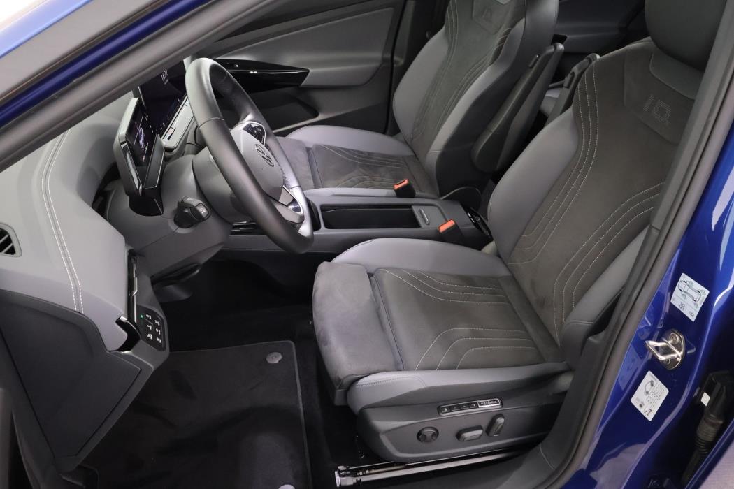 VOLKSWAGEN ID.4 2024