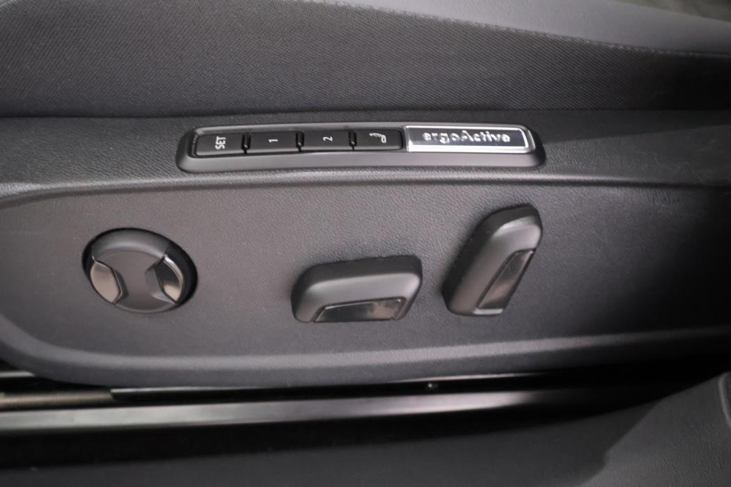 VOLKSWAGEN ID.4 2024