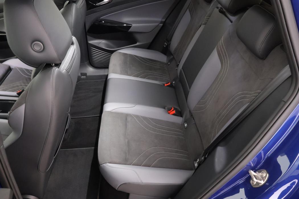 VOLKSWAGEN ID.4 2024