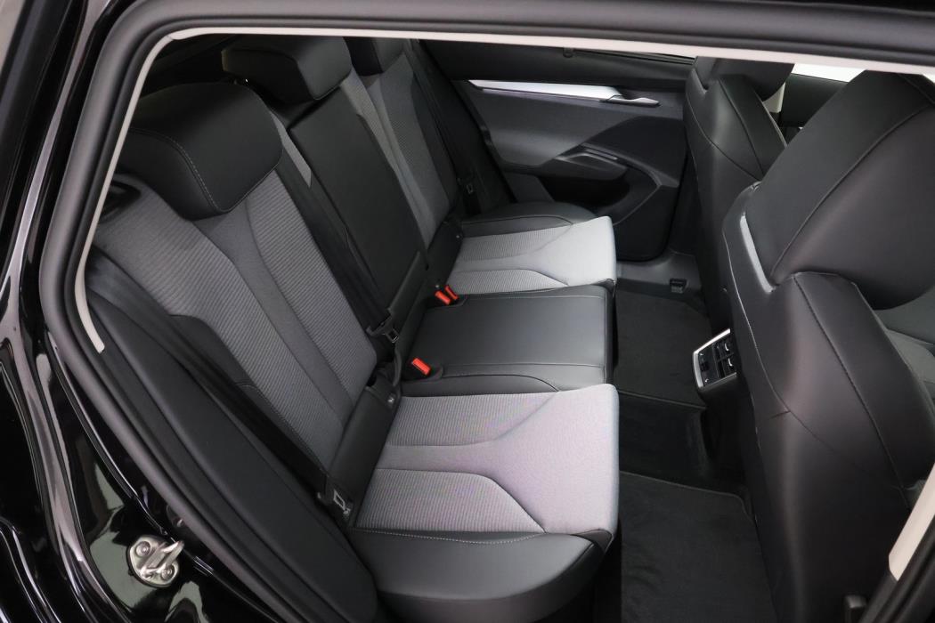 SKODA Enyaq 2026