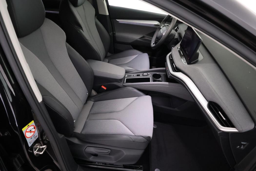 SKODA Enyaq 2026