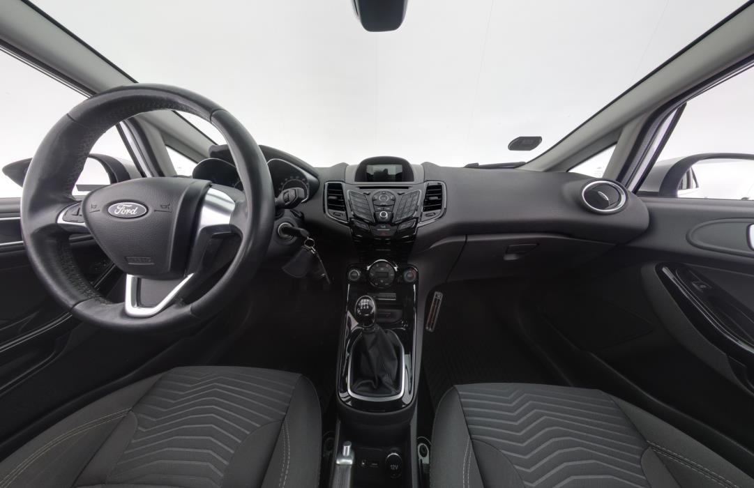 FORD Fiesta 2015