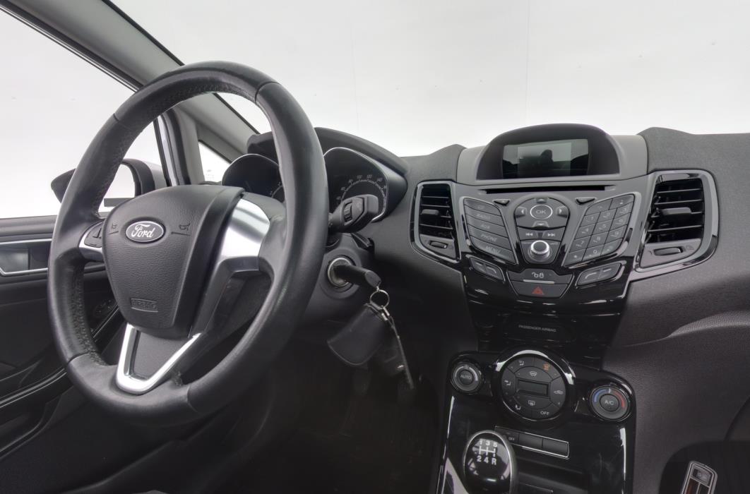 FORD Fiesta 2015