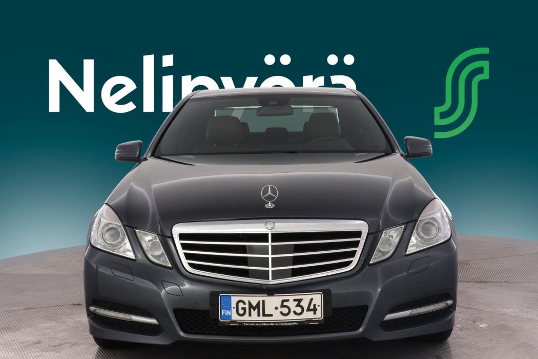 MERCEDES-BENZ E 2012