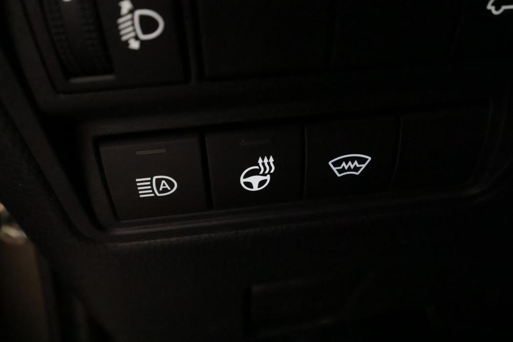 TOYOTA Yaris Cross 2025