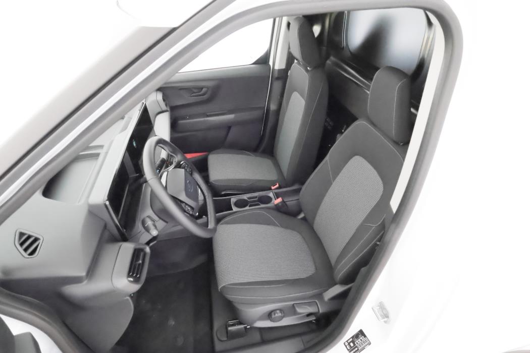 FORD TRANSIT COURIER 2025