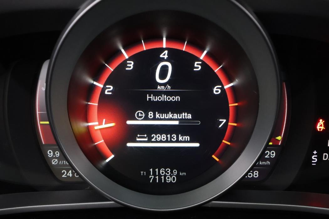 VOLVO V40 Cross Country 2018