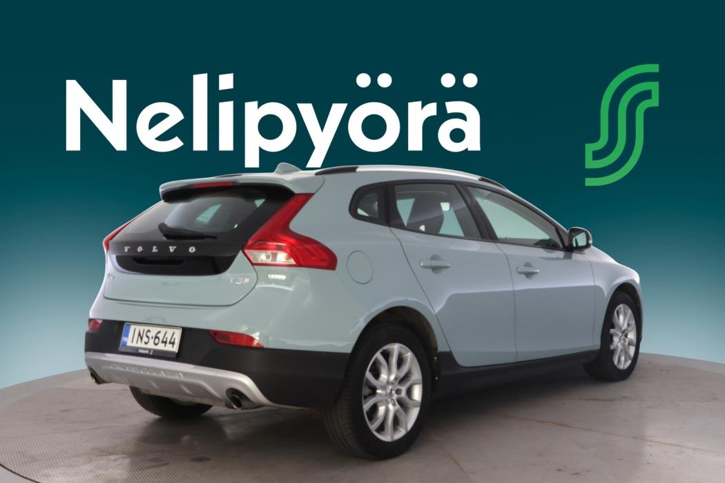VOLVO V40 Cross Country 2018