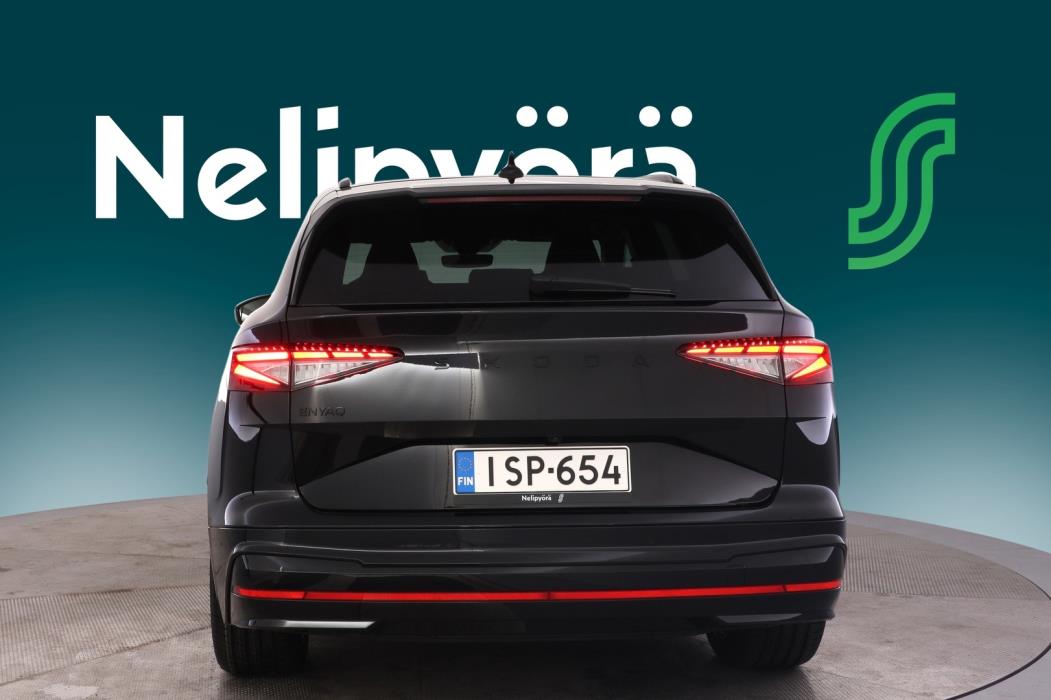 SKODA Enyaq 2025
