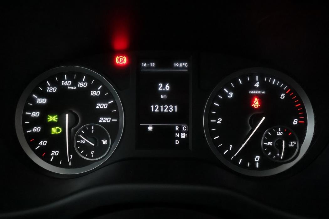 MERCEDES-BENZ Vito 2021