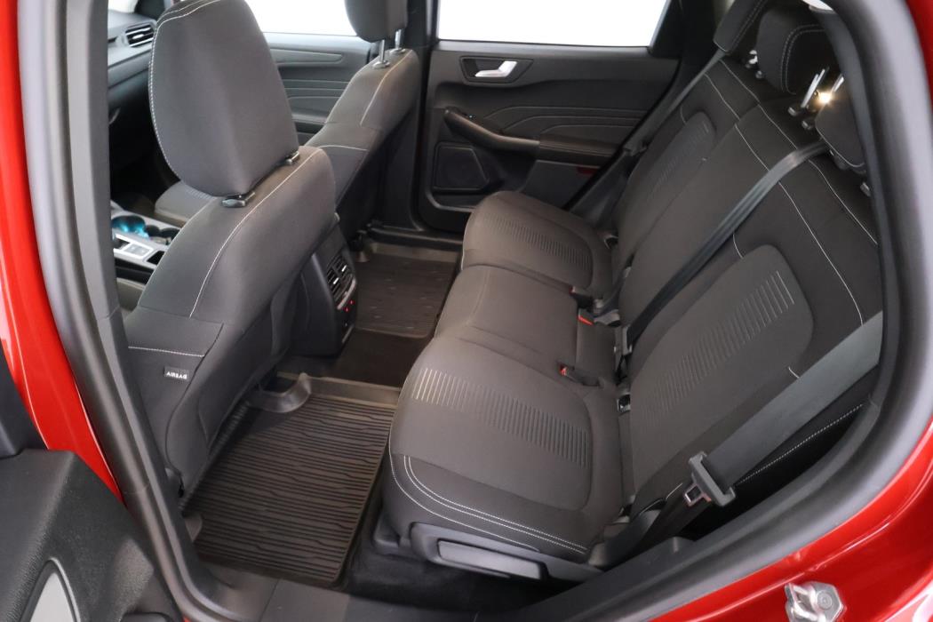 FORD KUGA 2025