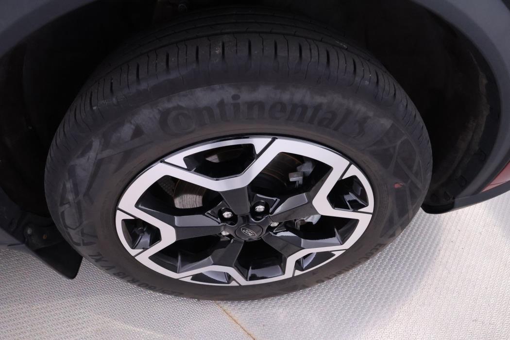 FORD KUGA 2025