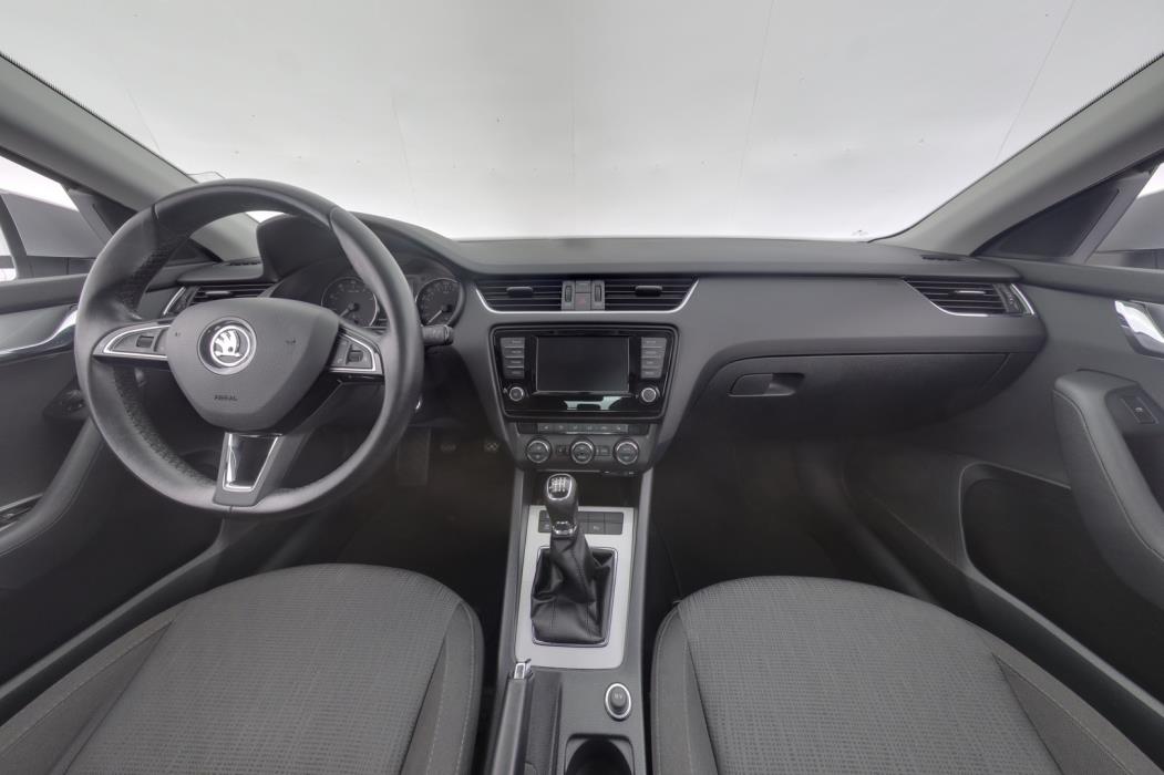 SKODA OCTAVIA 2016