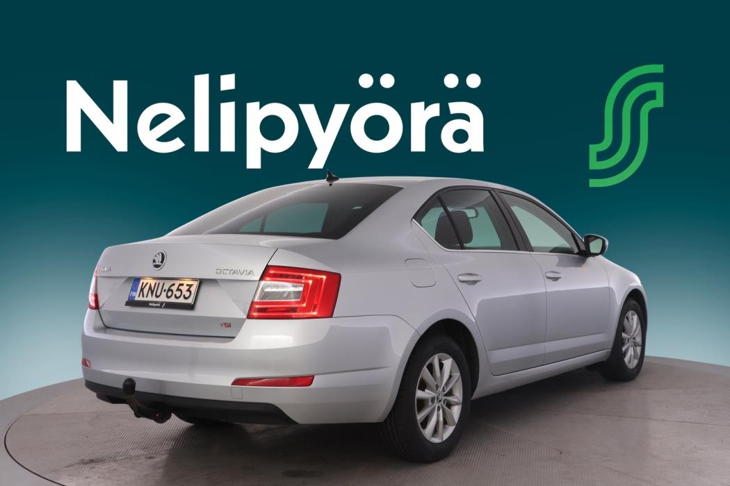 SKODA OCTAVIA 2016