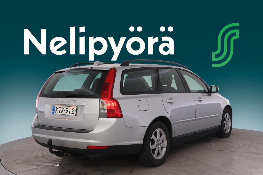 VOLVO V50 2009