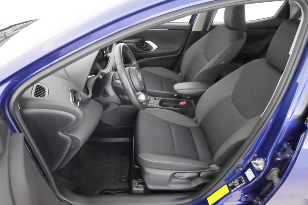TOYOTA Yaris 2022