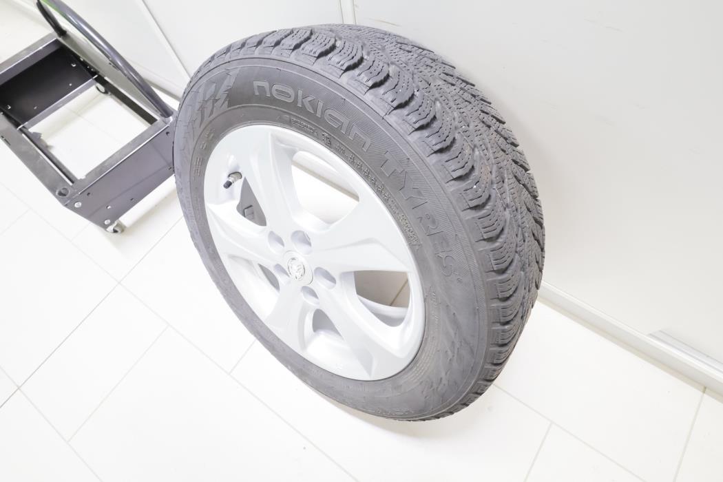 TOYOTA Yaris 2022