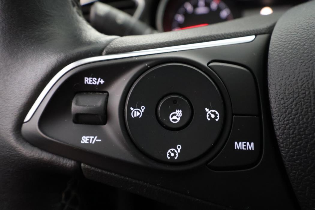 OPEL Grandland X 2020