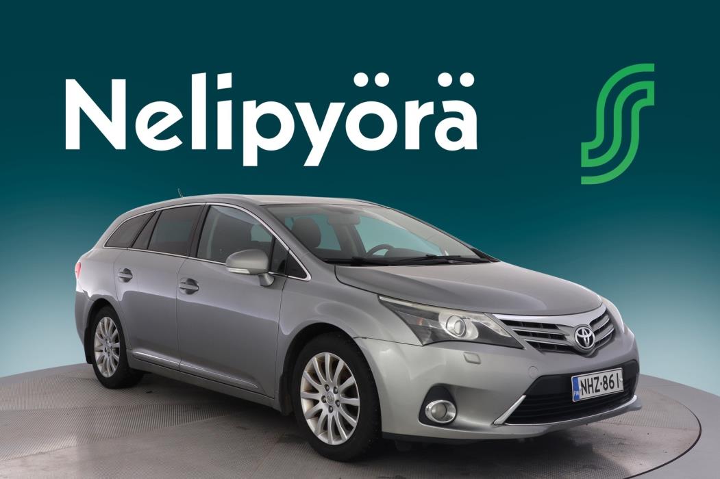 TOYOTA Avensis 2012