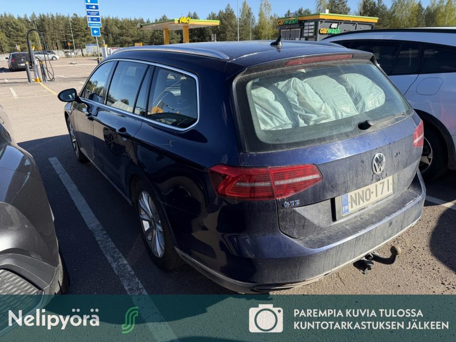 VOLKSWAGEN Passat 2017