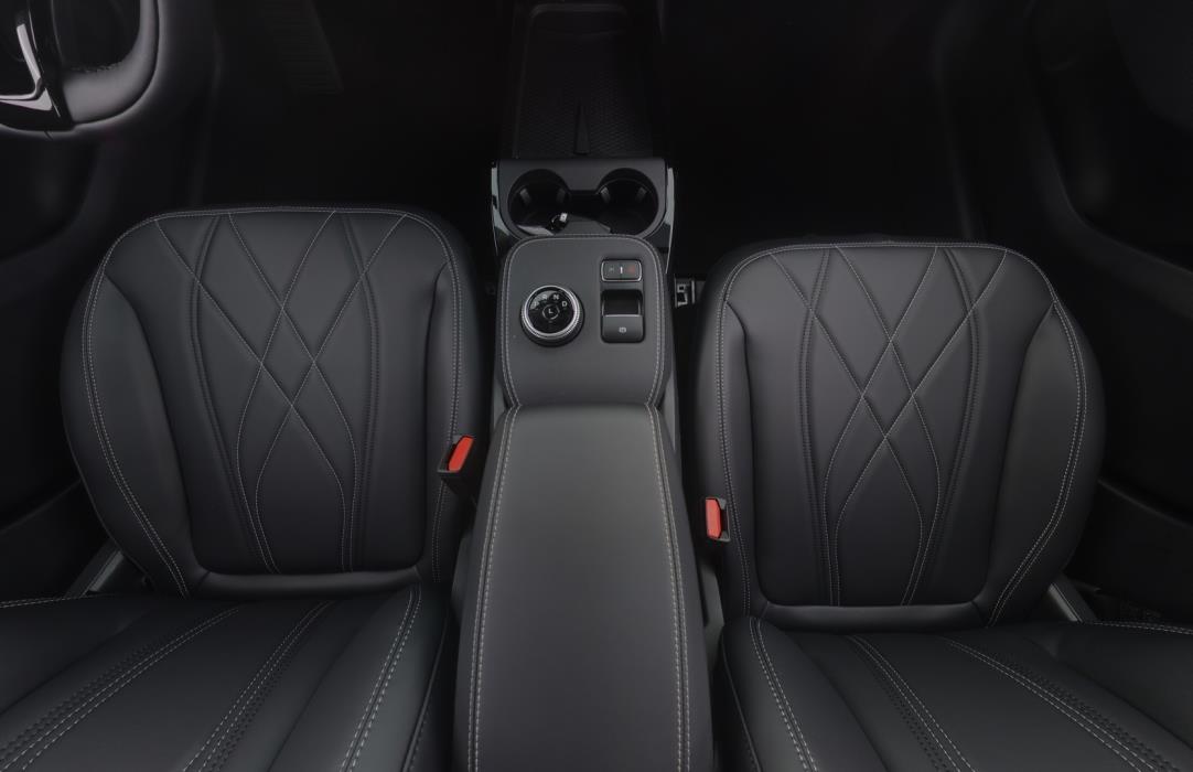 FORD Mustang Mach-E 2025