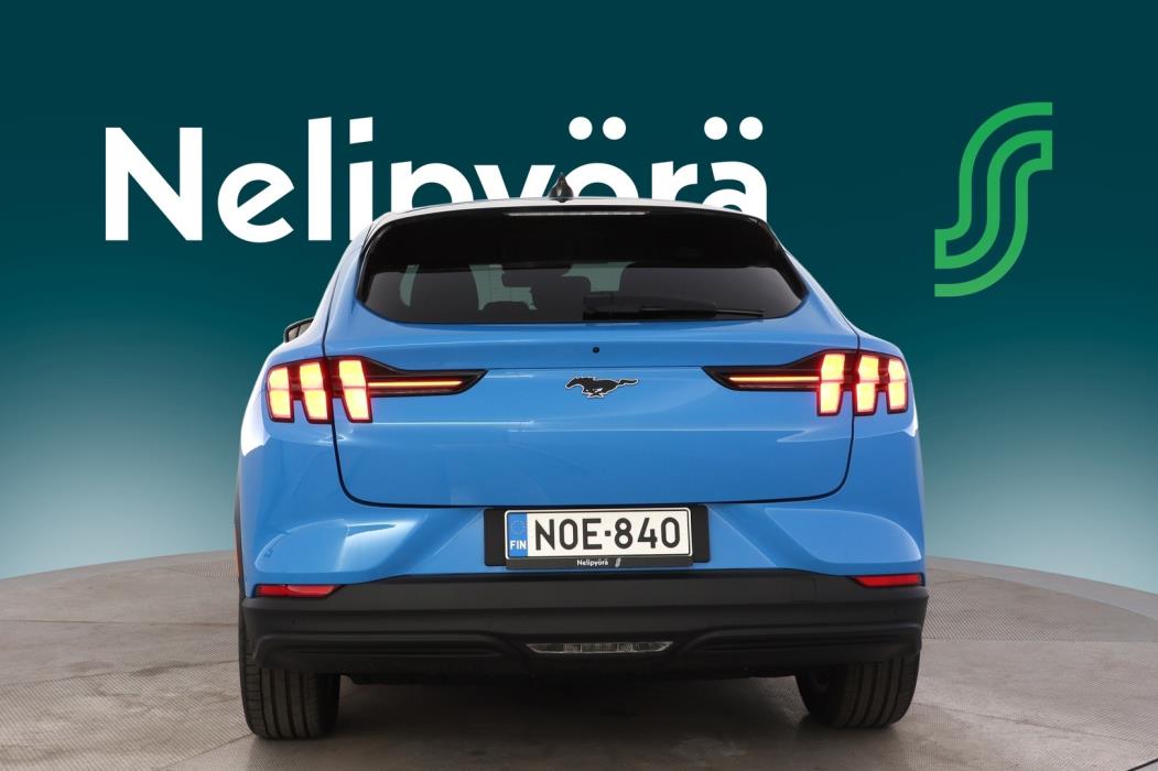 FORD Mustang Mach-E 2025