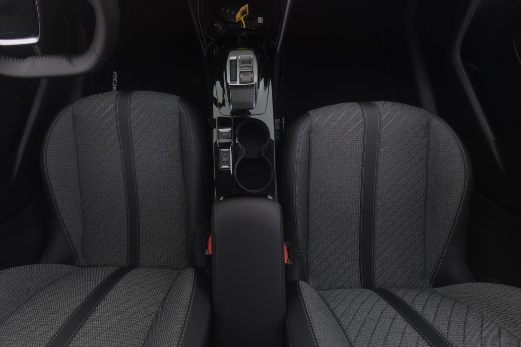 PEUGEOT 208 2026