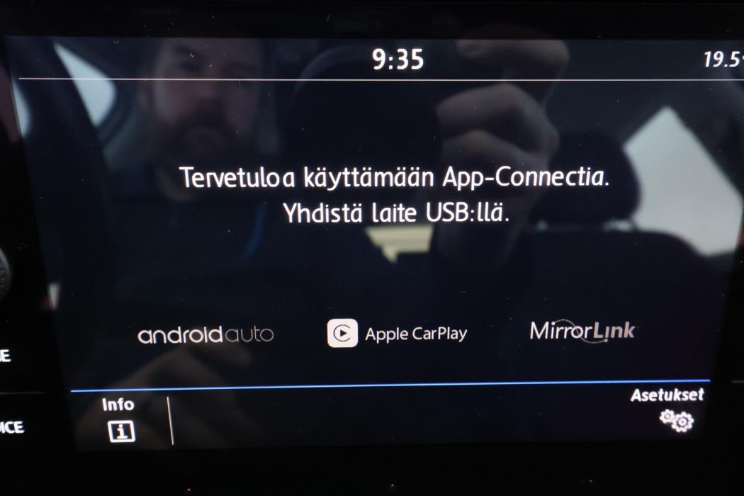 VOLKSWAGEN Golf 2017