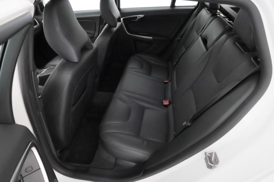 VOLVO V60 Cross Country 2018