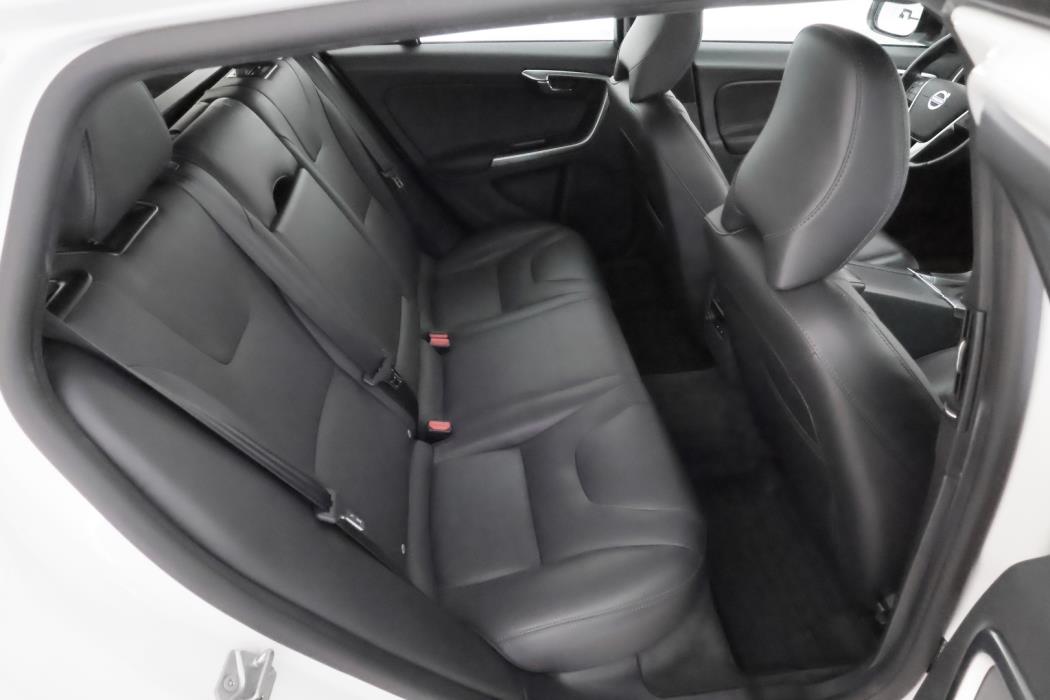 VOLVO V60 Cross Country 2018