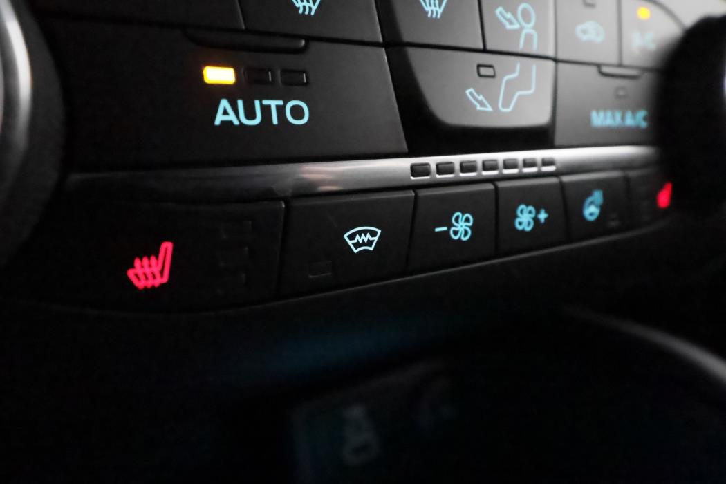 FORD KUGA 2023
