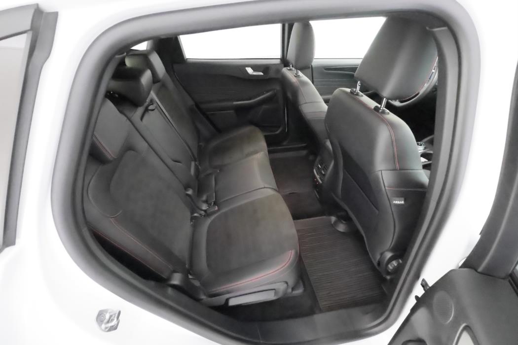FORD KUGA 2023