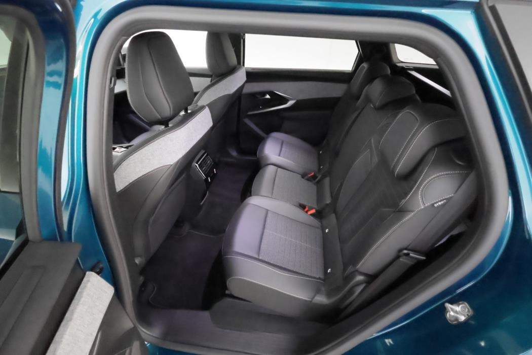 PEUGEOT 5008 2024