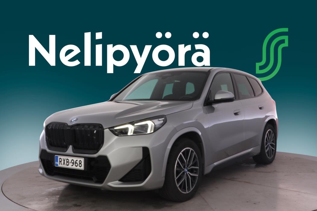BMW iX1 2023