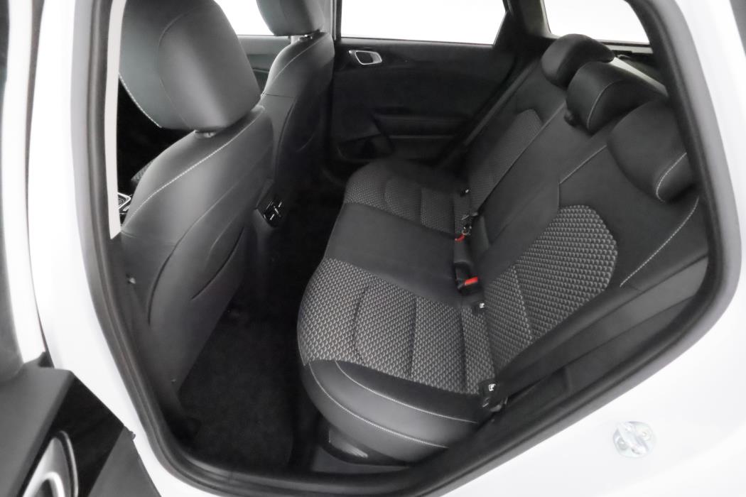 KIA Ceed 2025