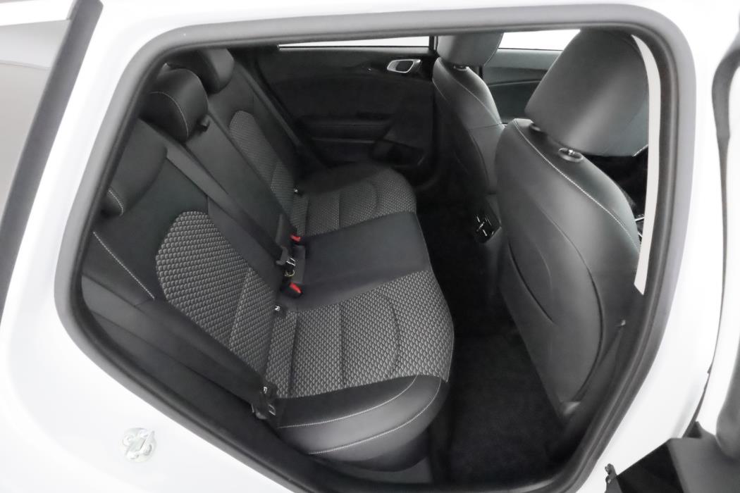 KIA Ceed 2025