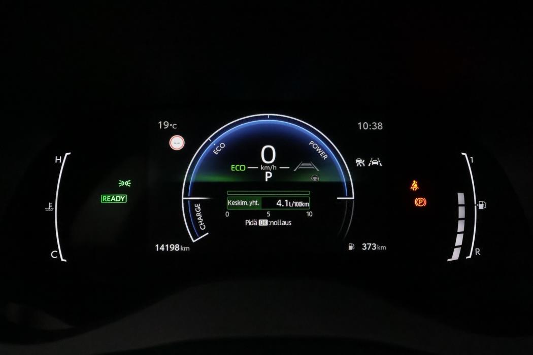 TOYOTA YARIS 2025
