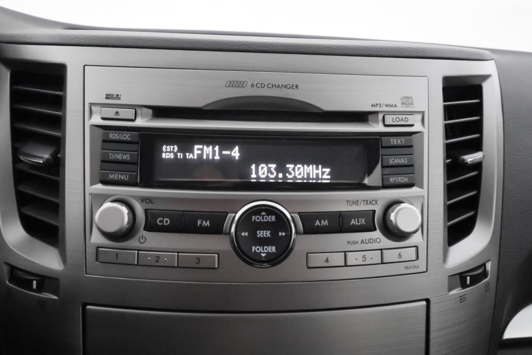 SUBARU Outback 2010