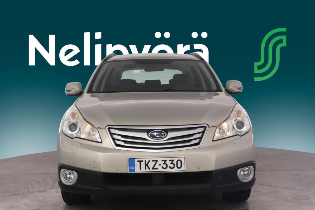 SUBARU Outback 2010