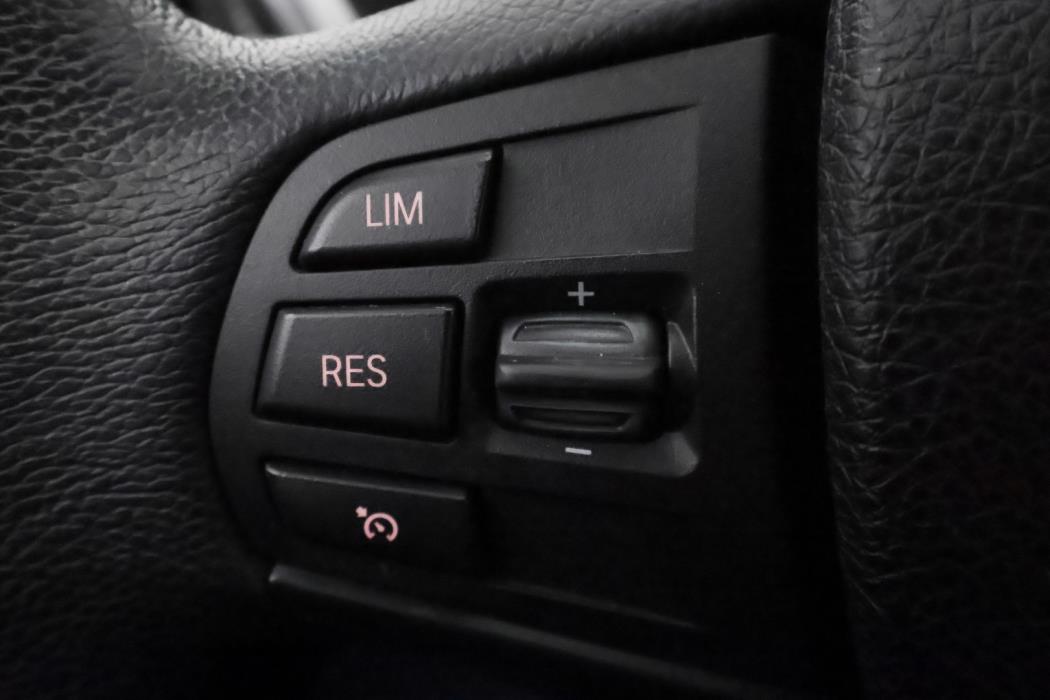 BMW 118 2018