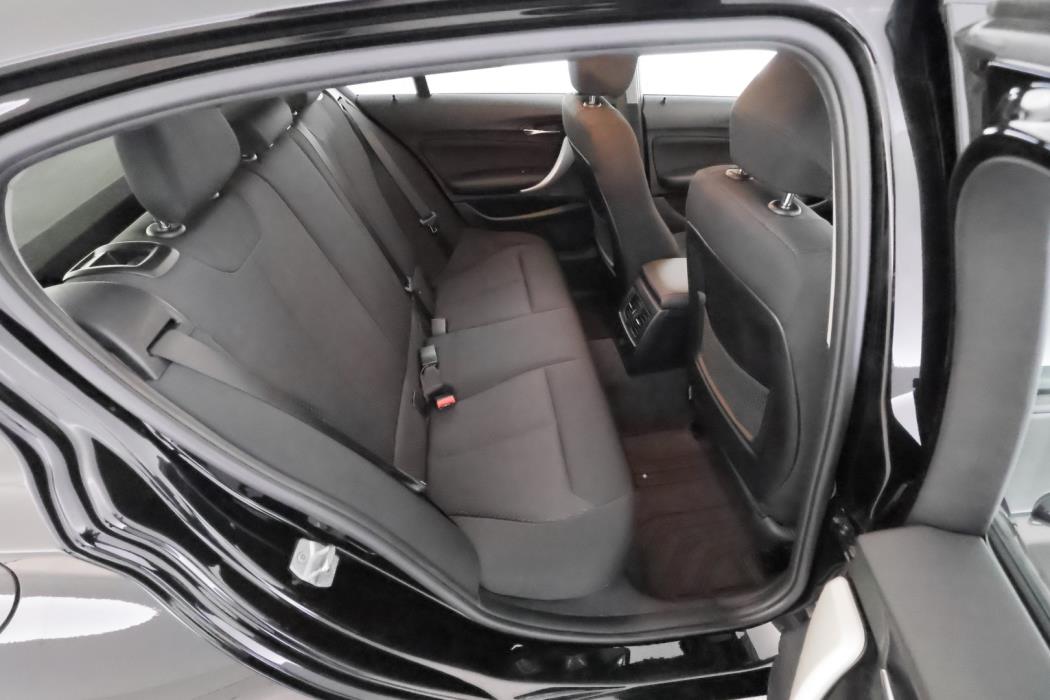 BMW 118 2018