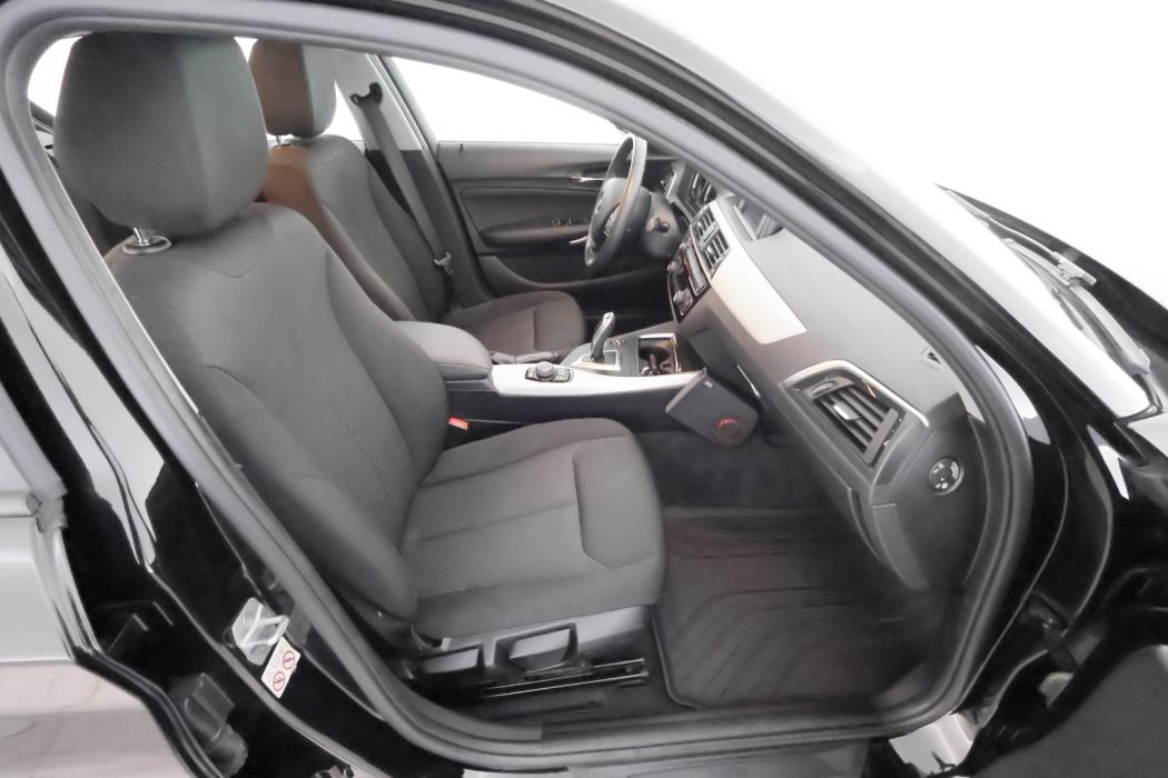 BMW 118 2018