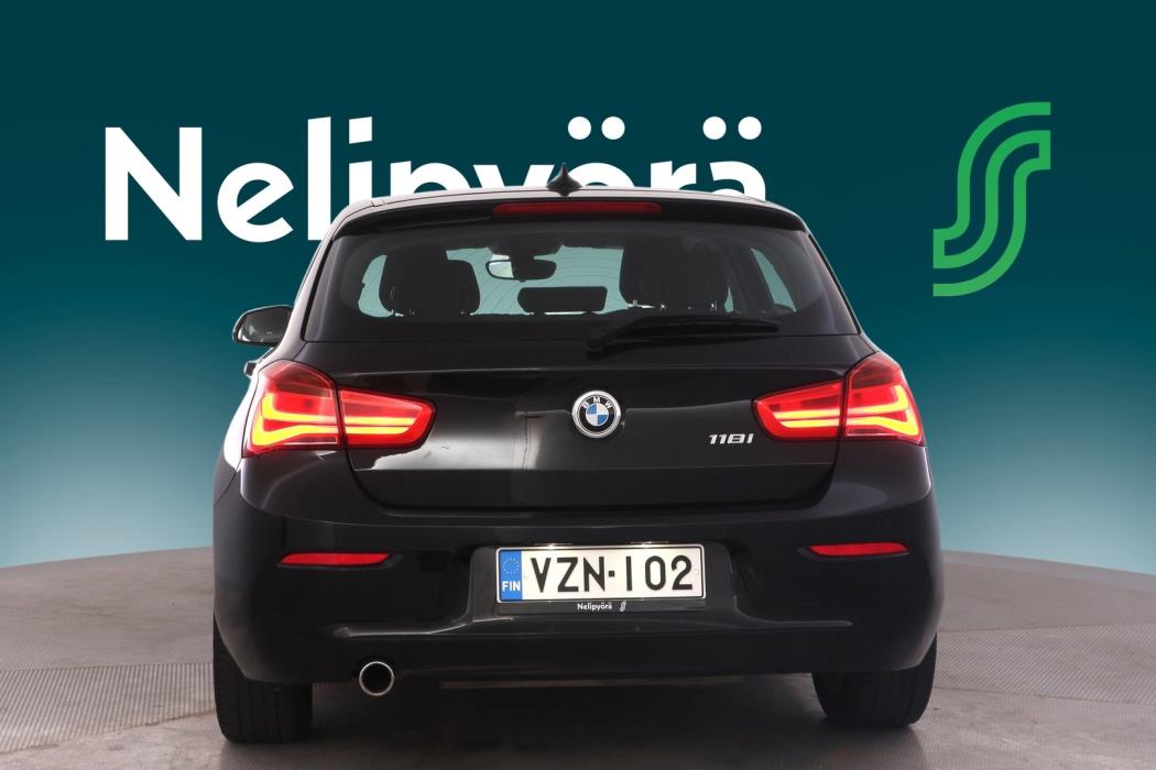 BMW 118 2018