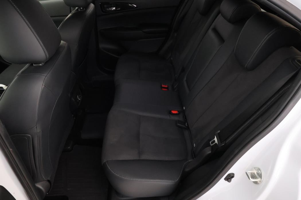 MITSUBISHI Eclipse Cross 2021