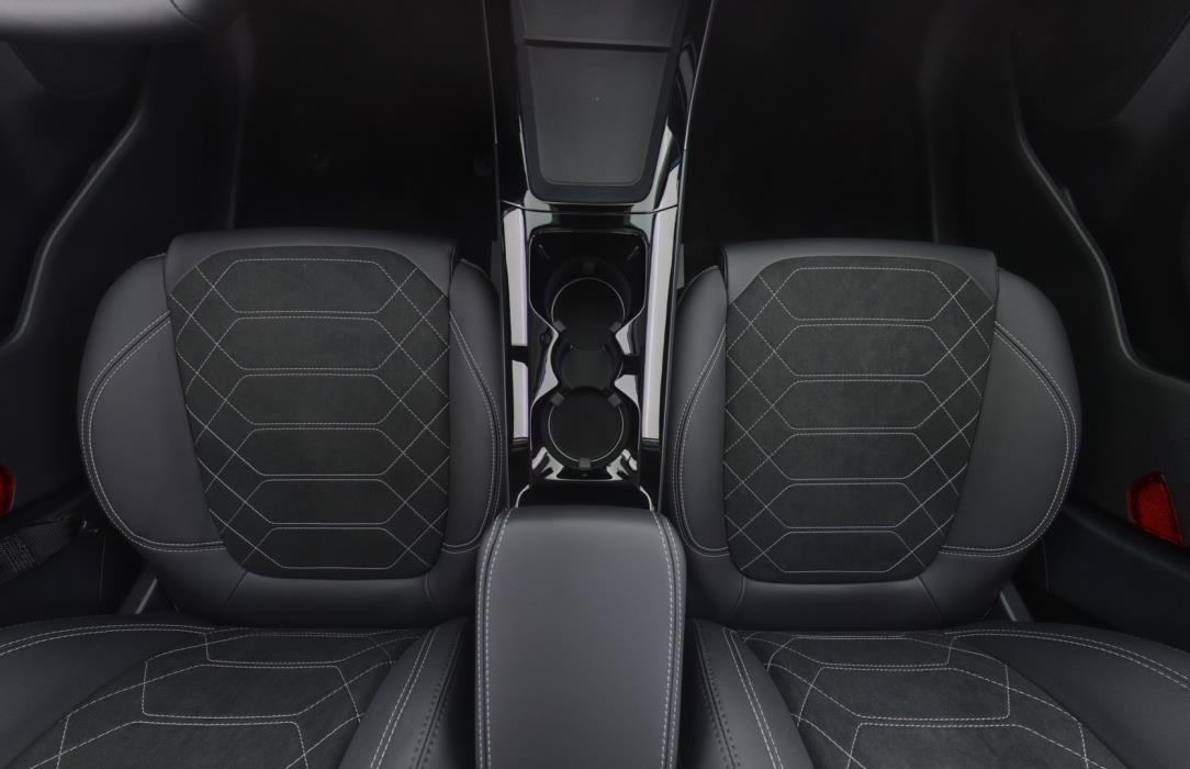 FORD Puma Gen-E 2025