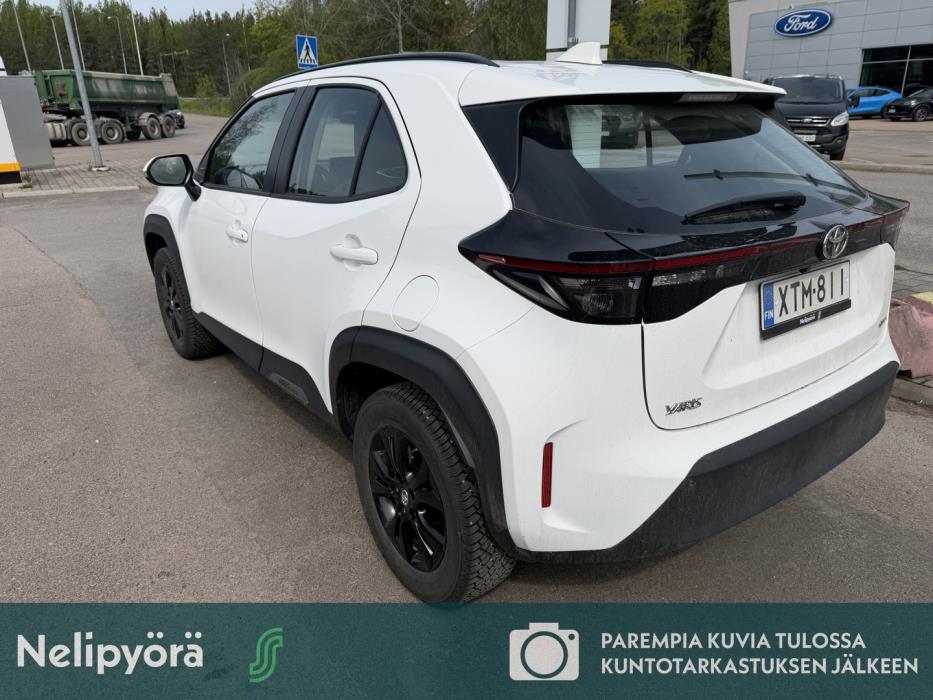 TOYOTA Yaris Cross 2025