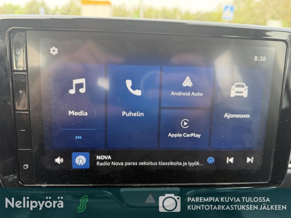 TOYOTA Yaris Cross 2025