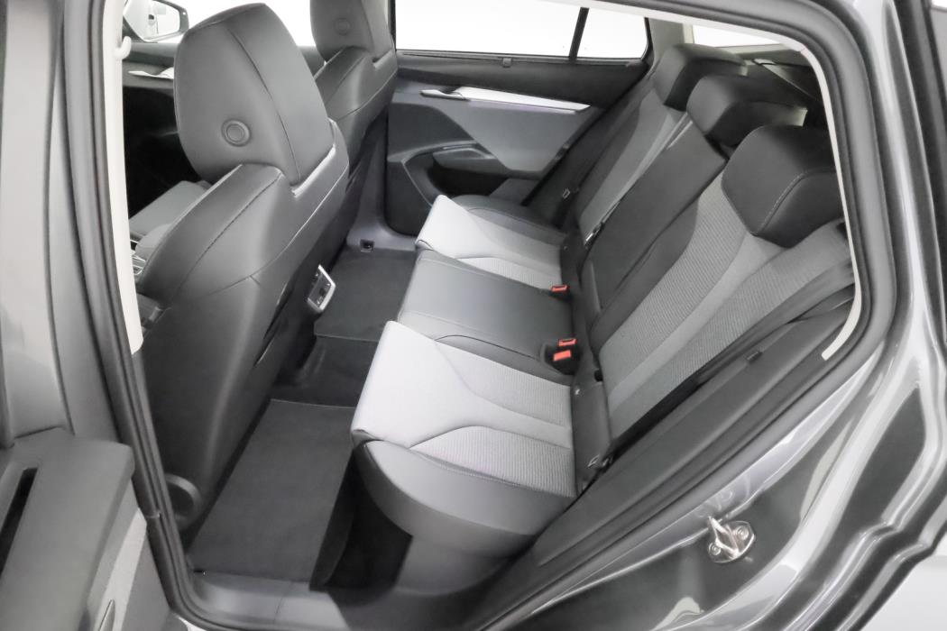 SKODA Enyaq 2026