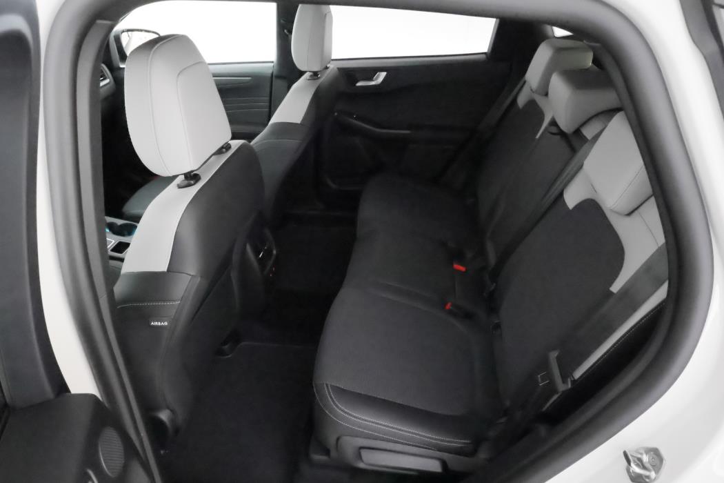 FORD Kuga 2026